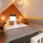 Saenliefde Bed & Breakfast 4*