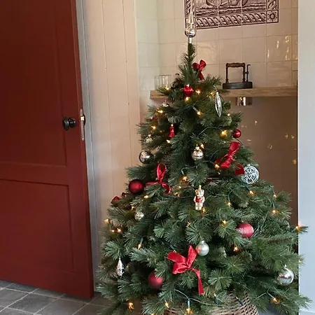 Saenliefde Bed & Breakfast 4*