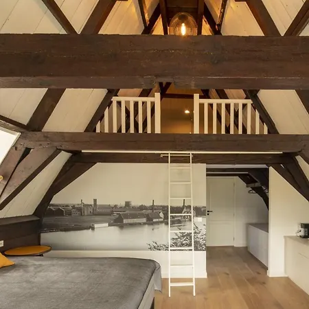 Bed & Breakfast Saenliefde 4*