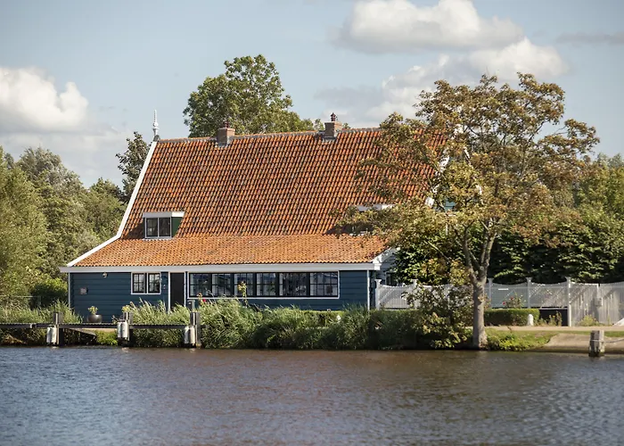 Bed & Breakfast Saenliefde 4*