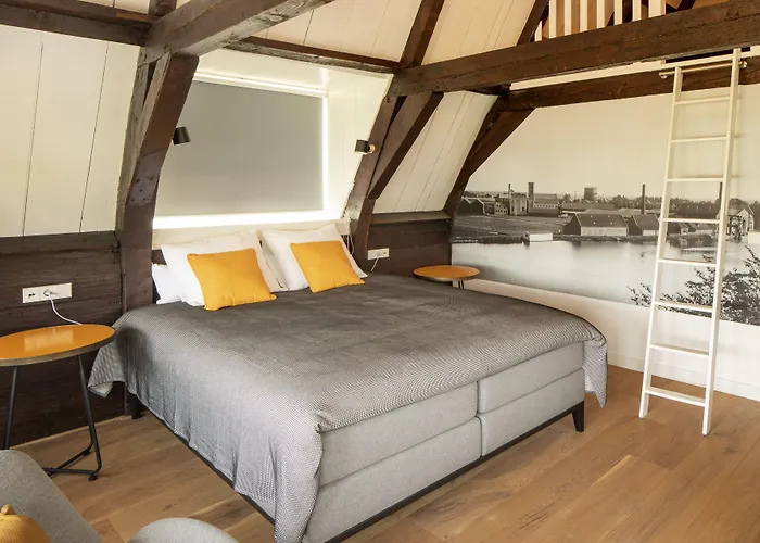 Bed & Breakfast Saenliefde 4*