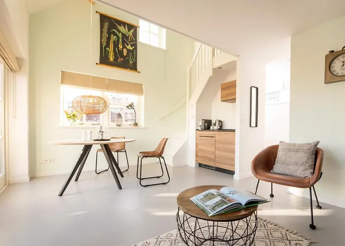 Saenliefde Bed & Breakfast 4*