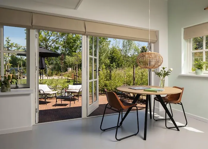 Saenliefde Bed & Breakfast 4*